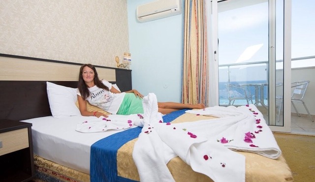 First Class Hotel - All Inclusive