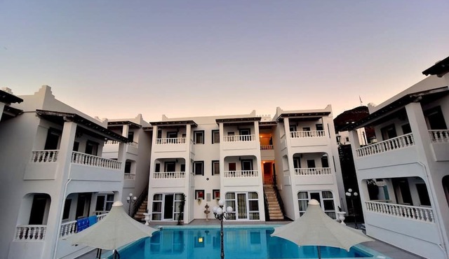 Bahama Art Hotel