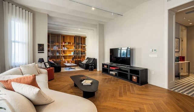 The Muradiye Penthouse - Spacious 175m2 Single Floor Brand New Luxury Experience