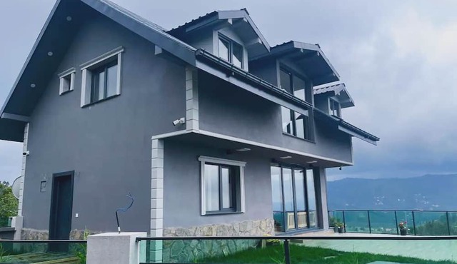 MY GARDEN SUİT in Rize