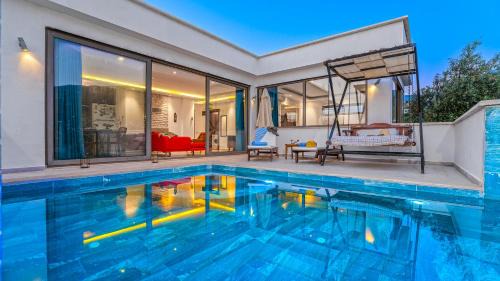 Secluded Sea View Honeymoon Escape Jacuzzi Private Pool-Villa Bella1 Orkide in Üzümlü
