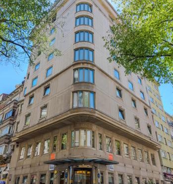 Midtown Hotel