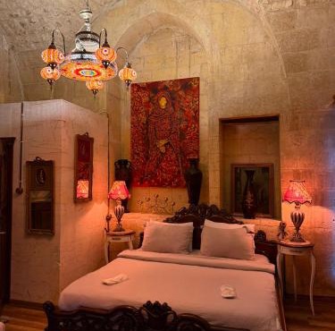 antik senyora butik in Urfa