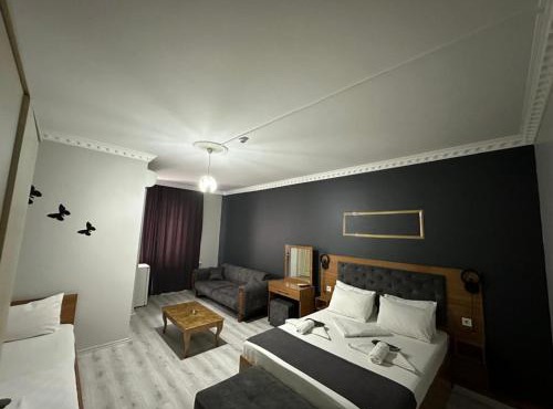 Riwaner Hotel
