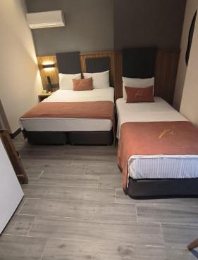 ROİ HOTEL İZMiR