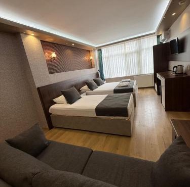 ÜSKÜDAR OTEL