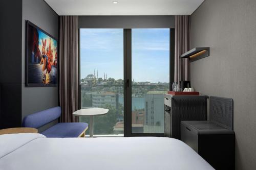 Aloft by Marriott Istanbul Karakoy