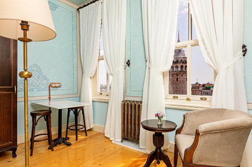 Meroddi Barnathan Hotel in Istanbul