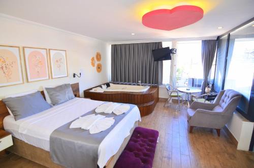 Royalis Apart Hotel