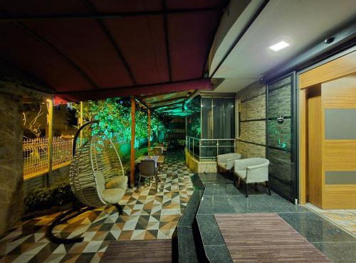 Toprak Otel