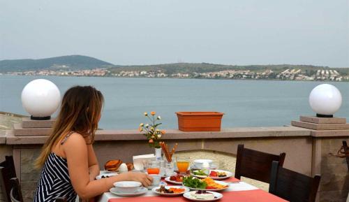 Ayvalık Palas Hotel in Ayvalık
