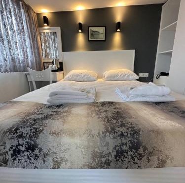 Hanedan Hotel