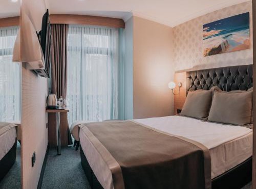 Otel Grand Lark İstanbul