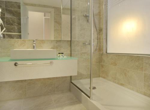 ADEMPİRA TERMAL&SPAHOTEL
