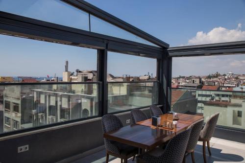 Meretto Hotel LALELİ